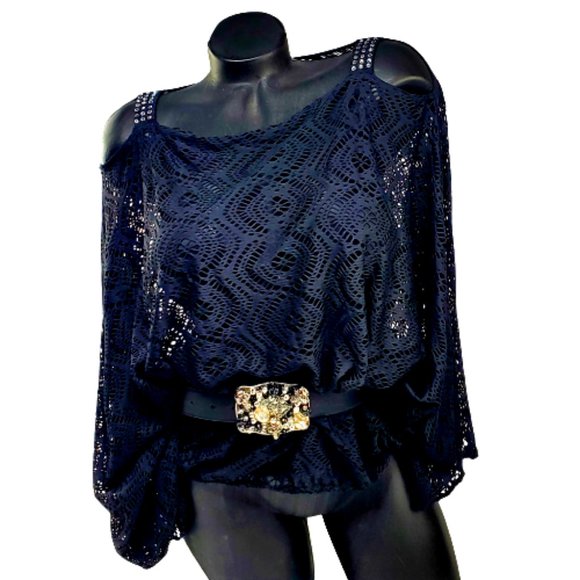 Gothic Silver Embellished Skull & Cross Handcrafted Buckle & Earrings. - Picture 9 of 9